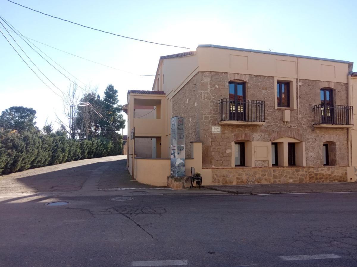 The Almond Tree Torre del Compte Exterior foto